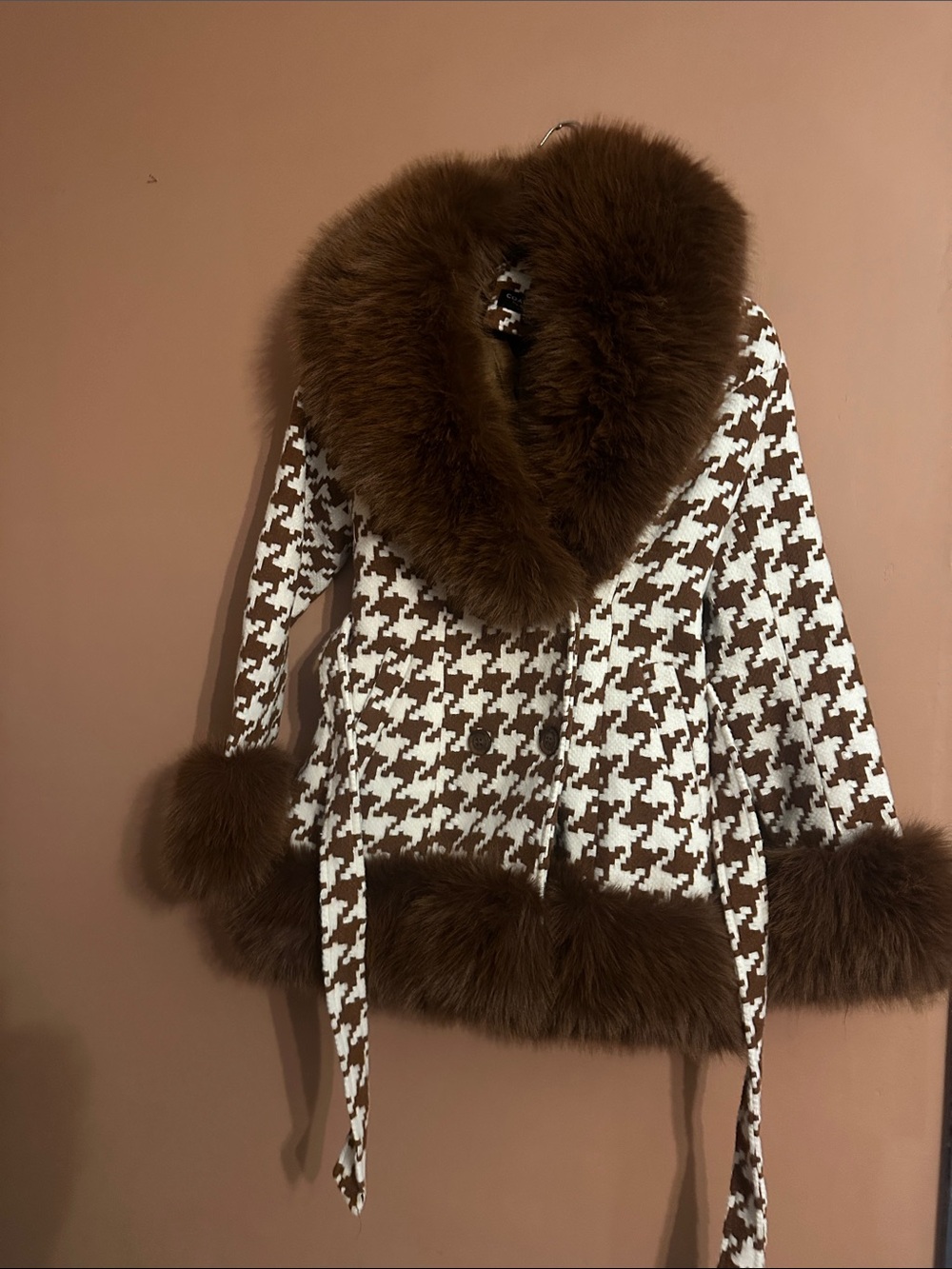 Beautiful Soft Brown & White Houndstooth pop Removable Faux Fur-Trim Coat